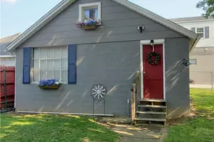902 Henry St, Belle Vernon, PA 15012 - Photo 10