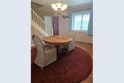 902 Henry St, Belle Vernon, PA 15012 - Photo 2