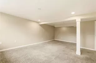 235 Princeton Dr, Center Township, PA 15001 - Photo 26
