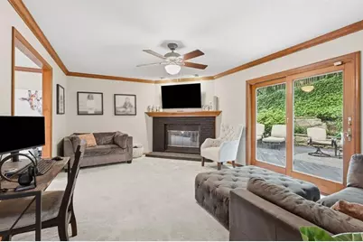 455 Monmouth Drive, Cranberry Township, PA 16066 - Photo 8