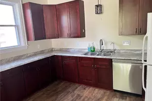 660 E Maiden St, Washington, PA 15301 - Photo 2