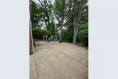 5020 Clifton Drive, Aliquippa, PA 15001 - Photo 22