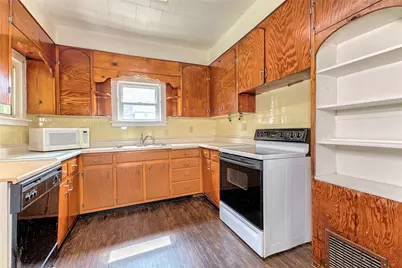 544 Penn High Park Road, Jeannette, PA 15644 - Photo 8