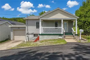 544 Penn High Park Rd, Jeannette, PA 15644 - Photo 1