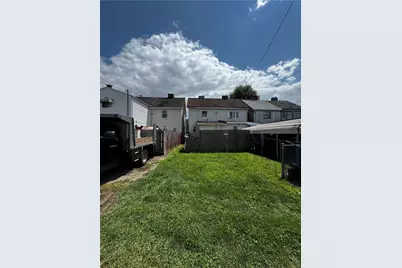 110 Orchard St, Stowe Township, PA 15136 - Photo 30