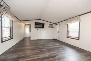 120 Woodview Dr, Middlesex Township, PA 16059 - Photo 12
