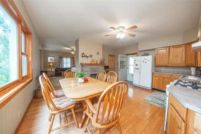 25 Sylvia Ave, Ross Twp, PA 15214 - Photo 8