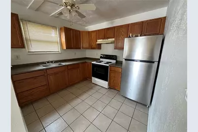 1119 Race St, McKees Rocks, PA 15136 - Photo 4