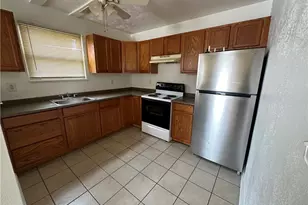 1119 Race St, McKees Rocks, PA 15136 - Photo 4