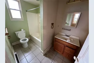 1119 Race St, McKees Rocks, PA 15136 - Photo 14