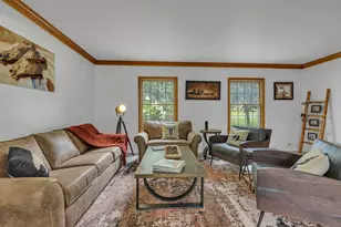 126 Firethorn Rd, Baden, PA 15005 - Photo 8
