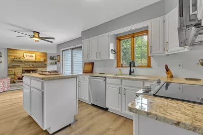 126 Firethorn Rd, Baden, PA 15005 - Photo 12