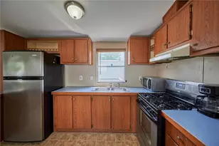 206 Lacona, Harmony Boro, PA 16063 - Photo 8