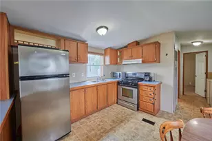 206 Lacona, Harmony Boro, PA 16063 - Photo 6
