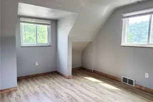 5 Marie Ave, Pittsburgh, PA 15223 - Photo 16