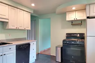 5 Marie Ave, Pittsburgh, PA 15223 - Photo 12