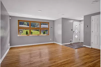 1020 Towervue Drive, Pittsburgh, PA 15227 - Photo 8
