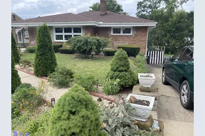 1020 Towervue Drive, Pittsburgh, PA 15227 - Photo 2
