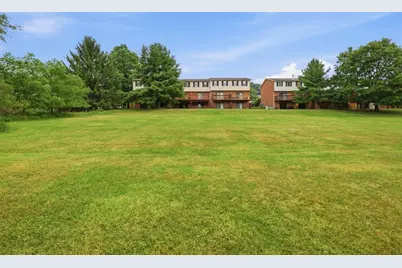 225 Woodhaven Dr, Seven Fields Boro, PA 16046 - Photo 40