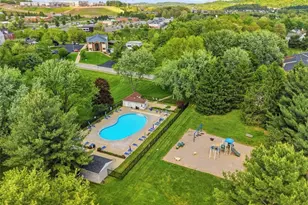 225 Woodhaven Dr, Seven Fields Boro, PA 16046 - Photo 44