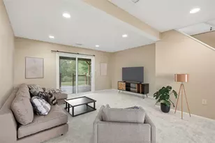225 Woodhaven Dr, Seven Fields Boro, PA 16046 - Photo 30