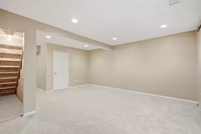 225 Woodhaven Dr, Seven Fields Boro, PA 16046 - Photo 32