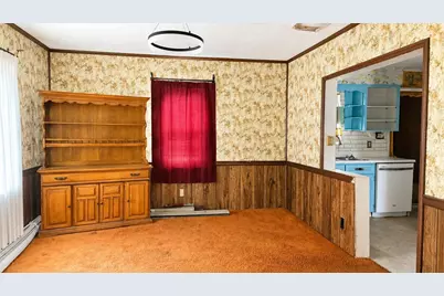 124 Holmes Street, Vandergrift, PA 15690 - Photo 4