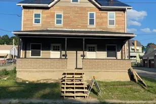 801 N Warren Ave, Apollo Boro, PA 15613 - Photo 1