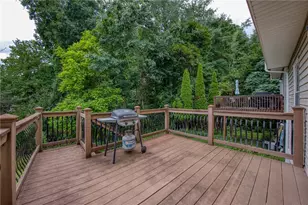 417 Redwood Ct, Ross Twp, PA 15202 - Photo 20