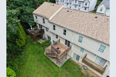 417 Redwood Ct, Ross Twp, PA 15202 - Photo 22