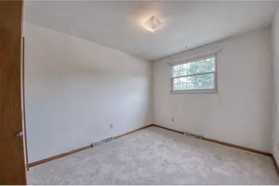 642 Pikeview Dr, Pittsburgh, PA 15239 - Photo 20