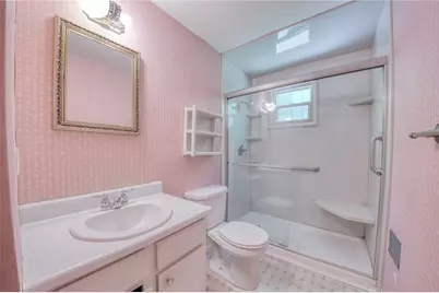 642 Pikeview Dr, Pittsburgh, PA 15239 - Photo 16