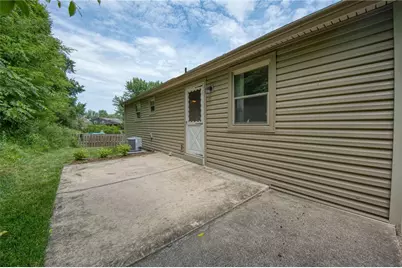 642 Pikeview Dr, Pittsburgh, PA 15239 - Photo 38