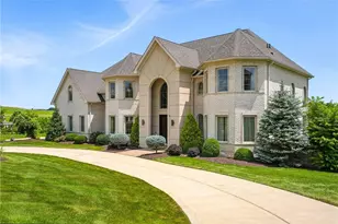 514 Villa, Peters Township, PA 15367 - Photo 2