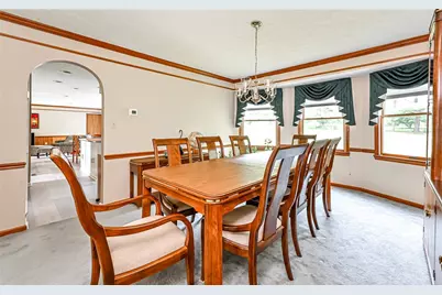 4847 Shamrogue Ct, Hampton, PA 15101 - Photo 8