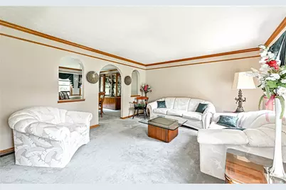 4847 Shamrogue Ct, Hampton, PA 15101 - Photo 6