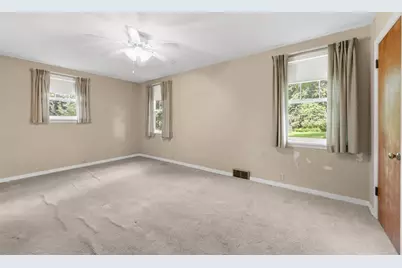 9431 Old Perry Hwy, Pittsburgh, PA 15237 - Photo 16