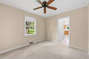 9431 Old Perry Hwy, Pittsburgh, PA 15237 - Photo 16