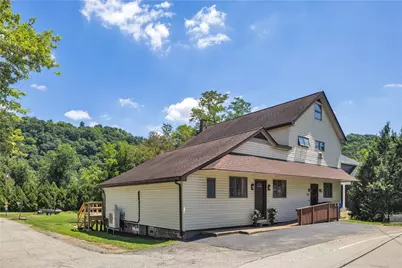 710 E Smithfield St, Elizabeth Twp/Boro, PA 15047 - Photo 2