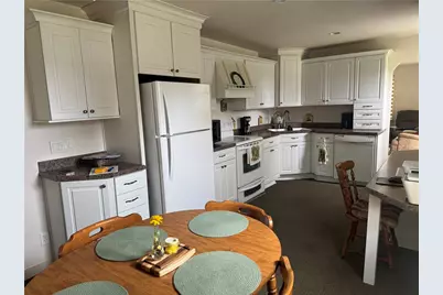 427 Ridgelawn Ave, Neshannock Township, PA 16105 - Photo 6