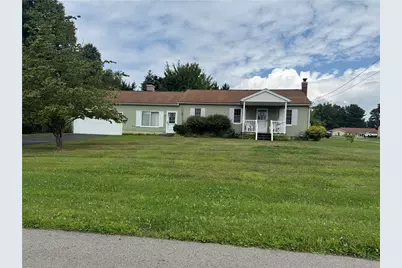 427 Ridgelawn Ave, Neshannock Township, PA 16105 - Photo 1