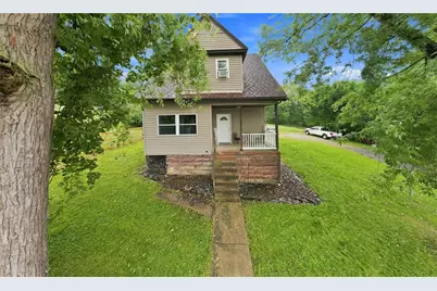 5816 Roosevelt Ave, Export, PA 15632 - Photo 2