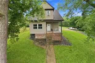 5816 Roosevelt Ave, Export, PA 15632 - Photo 2