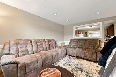 5816 Roosevelt Ave, Export, PA 15632 - Photo 14