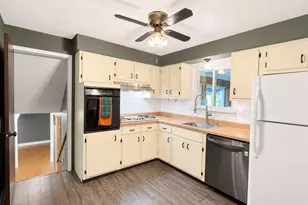 222 McKenzie Dr, Pittsburgh, PA 15235 - Photo 6