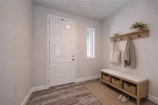 417 Roebling Ct, Cranberry Township, PA 16066 - Photo 2