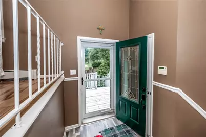 117 Pamela Ln, Westmont Hilltop School District, PA 15905 - Photo 4