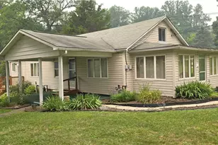 354 N Ben Franklin Rd, White Township, PA 15701 - Photo 1