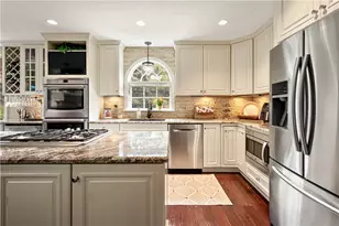 708 Acorn Ln, Jefferson Hills, PA 15025 - Photo 14
