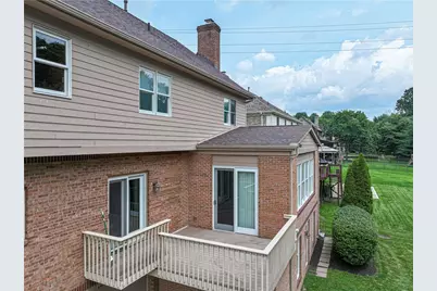 2615 Rossmoor Dr, Pittsburgh, PA 15241 - Photo 4